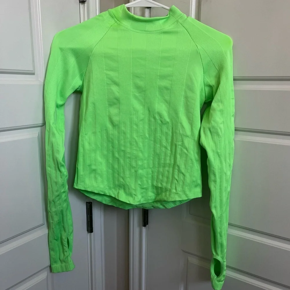 Free People Movement Offside Layer Top in Green Size XS/S